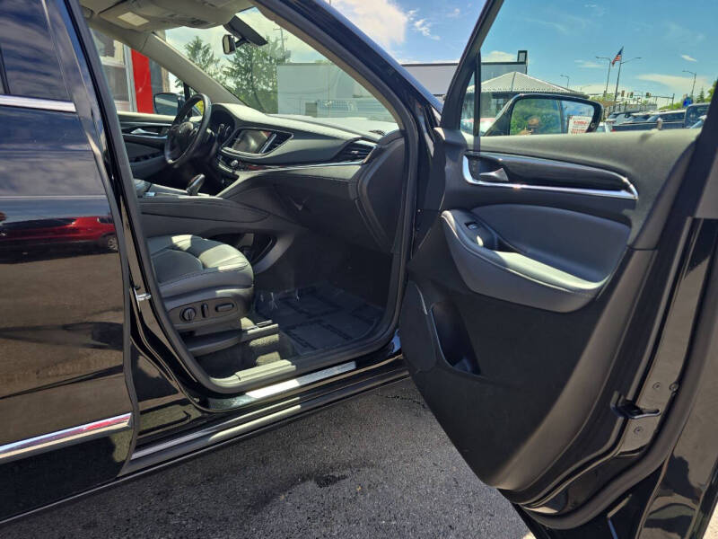 2019 Buick Enclave Essence