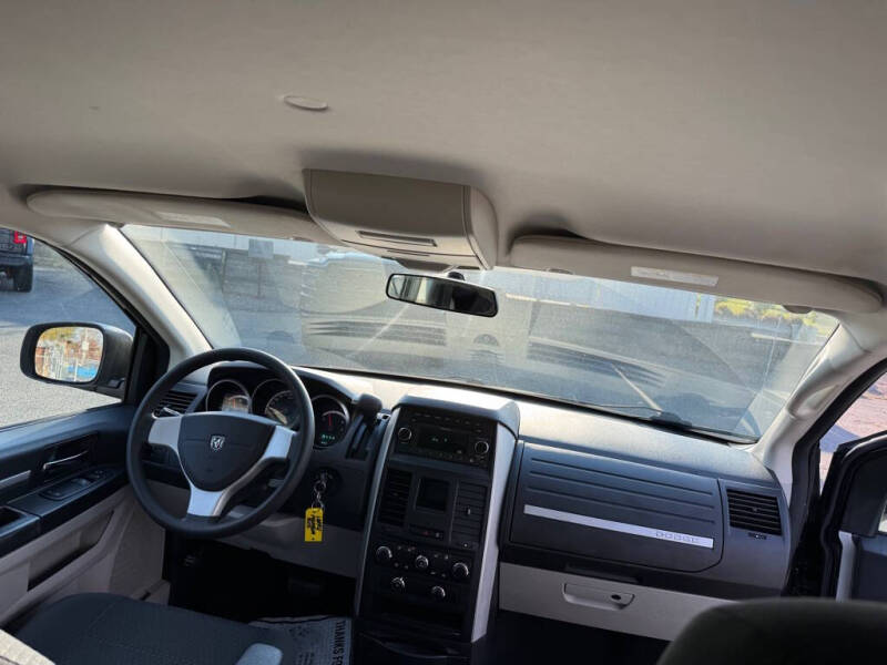 2010 Dodge Grand Caravan SE