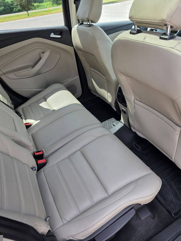 2019 Ford Escape SEL
