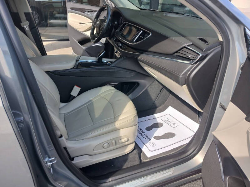 2019 Buick Enclave Essence