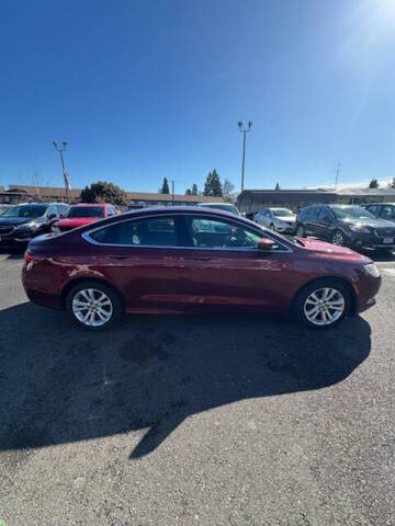 2015 Chrysler 200 Limited