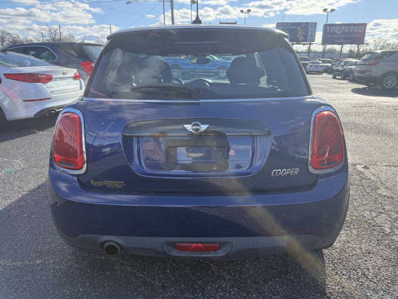 2016 MINI Hardtop 2 Door Cooper