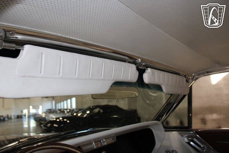 1964 Ford Thunderbird