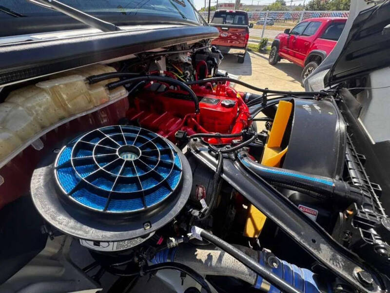 2017 Freightliner M2 106