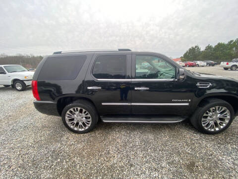 2008 Cadillac Escalade for sale at Good Wheels Auto Sales, Inc in Cornelia GA