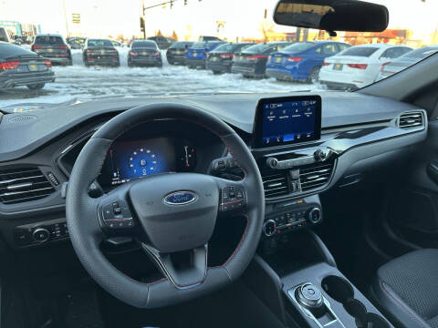 2025 Ford Escape ST-Line Select