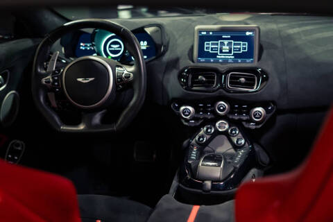 2020 Aston Martin Vantage