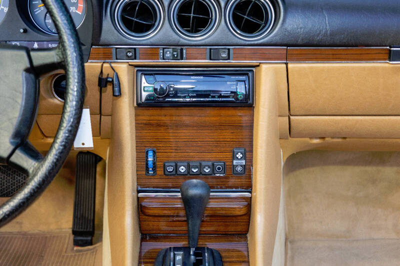 1982 Mercedes-Benz 380-Class 380 SL