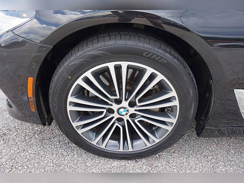 2017 BMW 5 Series 540i