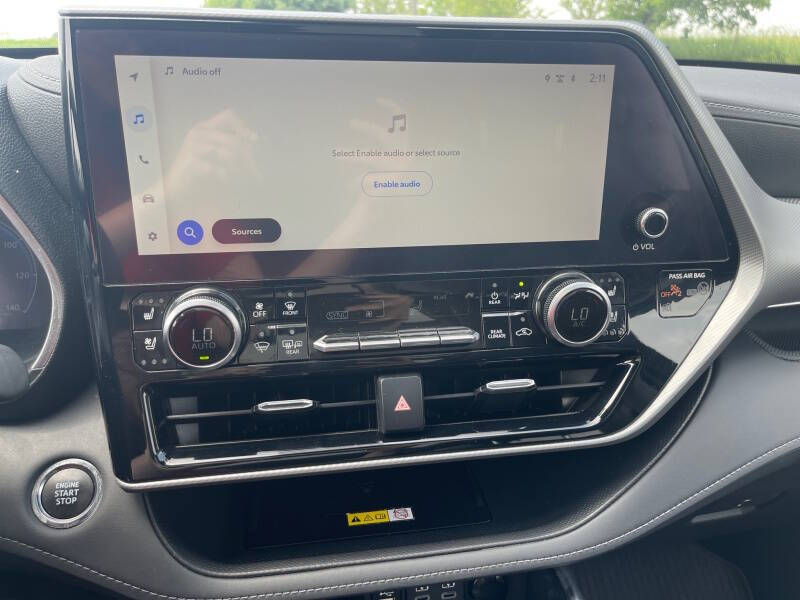 2023 Toyota Highlander Platinum