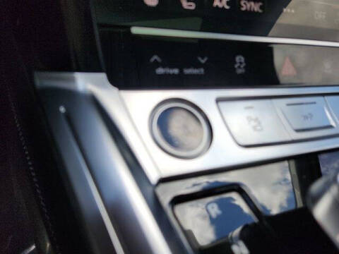 2024 Audi Q8 e-tron quattro Prestige