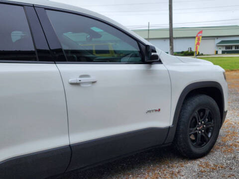 2021 GMC Acadia AT4