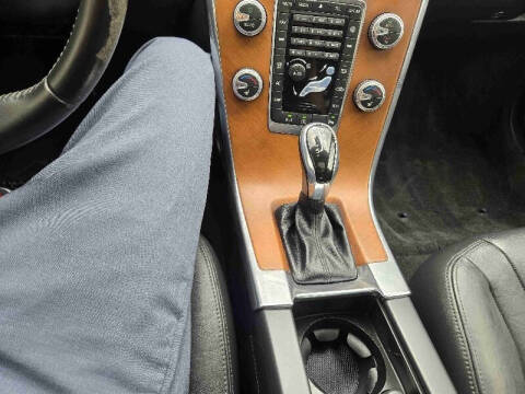 2017 Volvo XC60 T5 Inscription