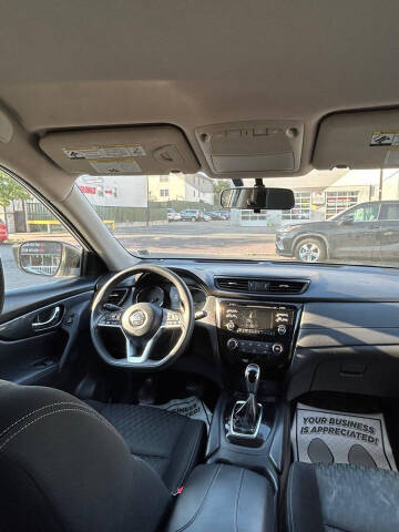 2017 Nissan Rogue S