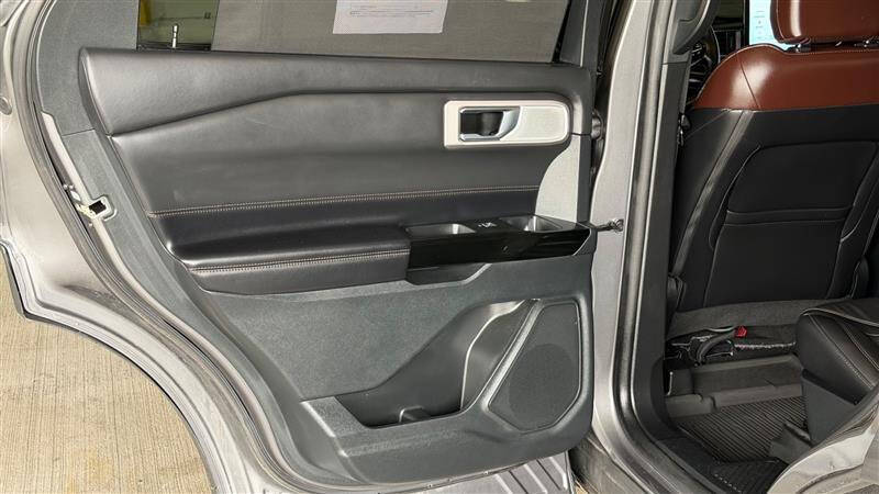 2021 Ford Explorer Platinum