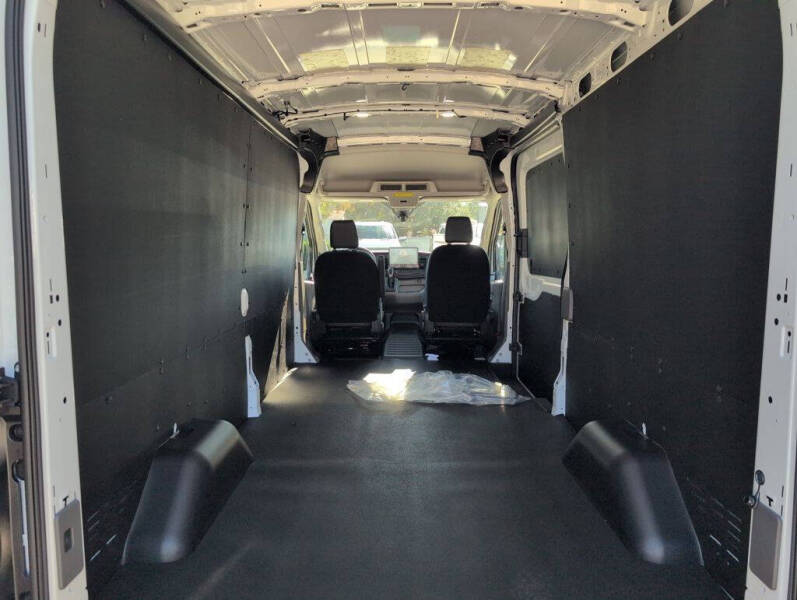 2026 Ford Transit 250