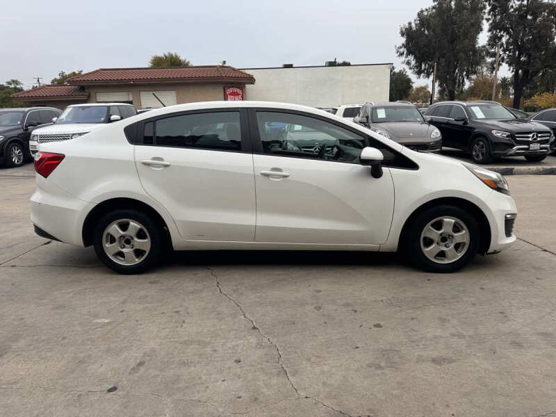 2016 Kia Rio LX