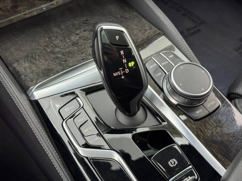 2021 BMW 5 Series 540i