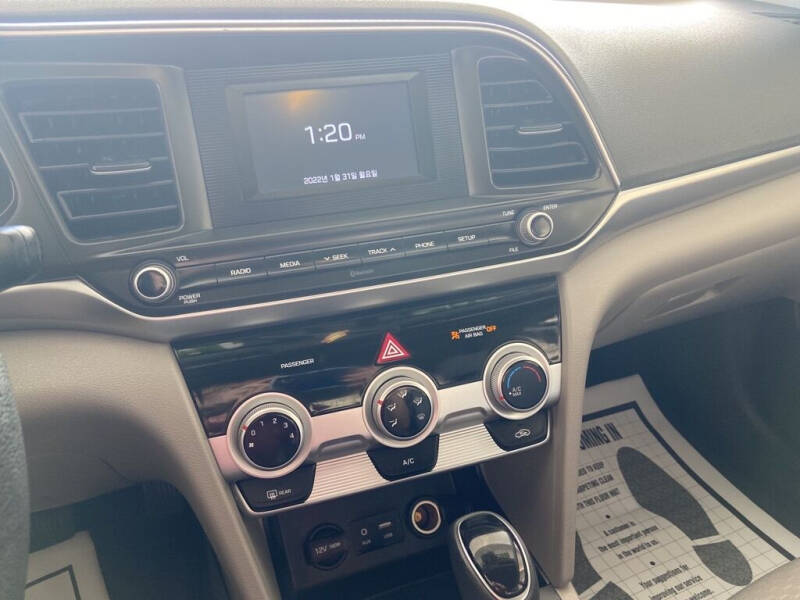 2019 Hyundai Elantra