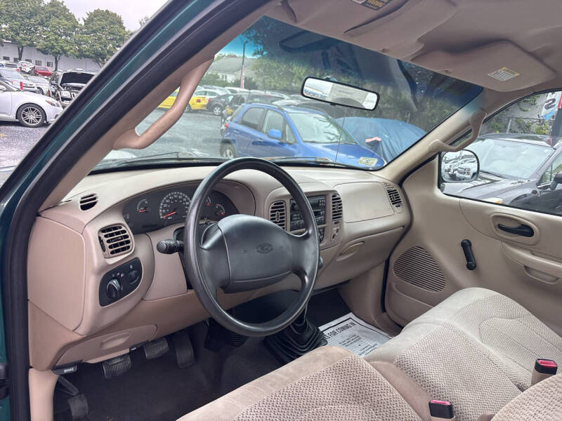 2000 Ford F-150 Work