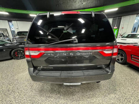 2016 Lincoln Navigator Select