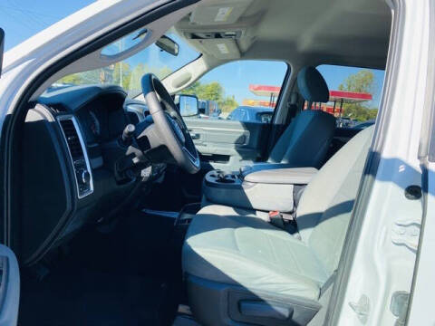 2019 RAM 1500 Classic SLT