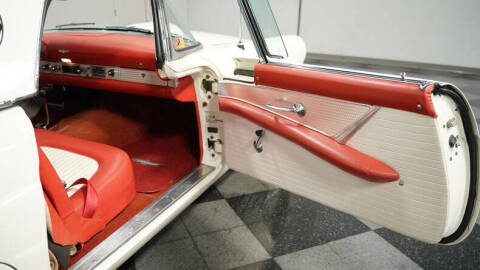 1956 Ford Thunderbird