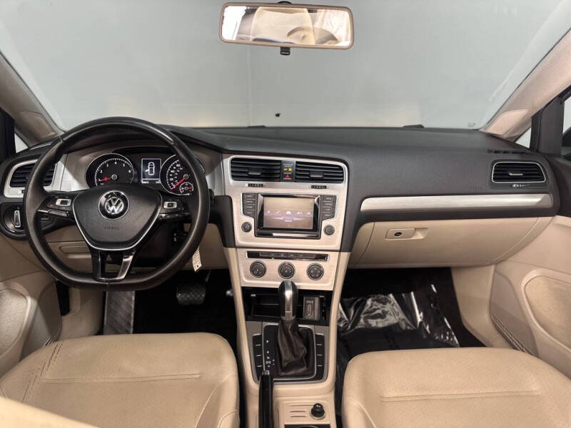 2015 Volkswagen Golf