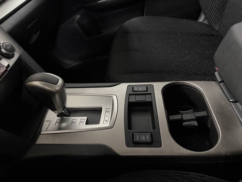 2011 Subaru Legacy 2.5i Premium