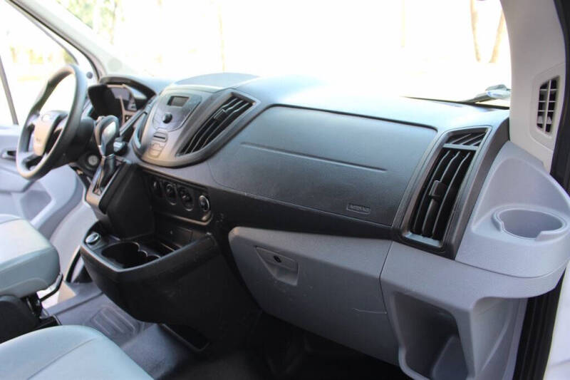 2018 Ford Transit