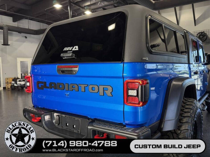 2024 Jeep Gladiator