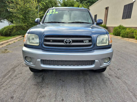 2004 Toyota Sequoia SR5