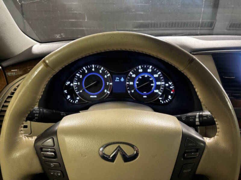 2012 Infiniti QX56