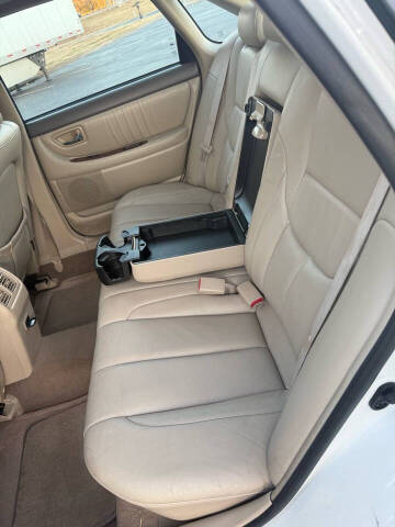 2004 Toyota Avalon XLS