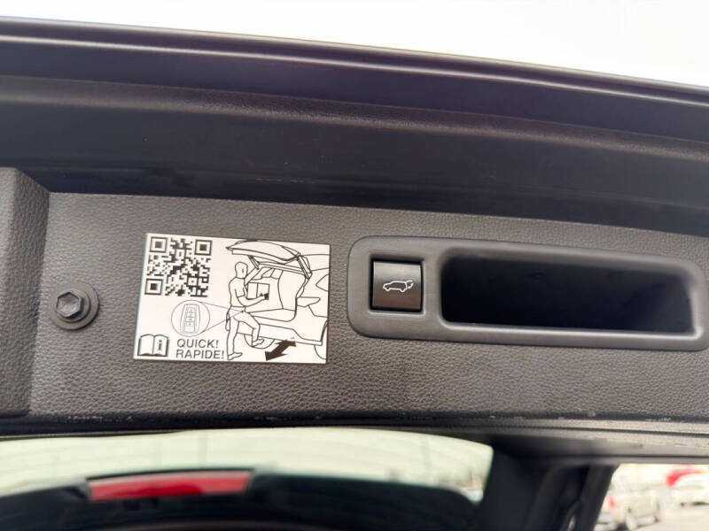 2022 Toyota Highlander Hybrid Limited