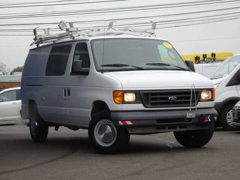 2006 Ford E-Series for sale at AK Motors in Tacoma WA