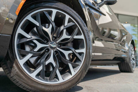 2021 Aston Martin DBX