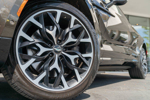 2021 Aston Martin DBX