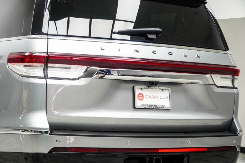 2022 Lincoln Navigator L Black Label