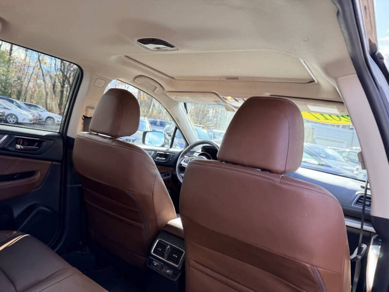 2017 Subaru Outback 2.5i Touring