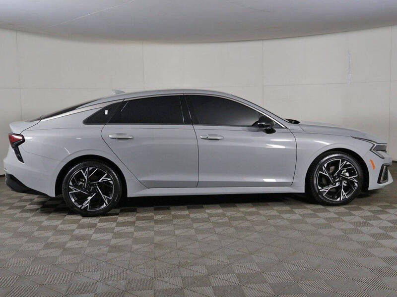 2025 Kia K5