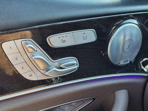 2019 Mercedes-Benz E-Class E 300