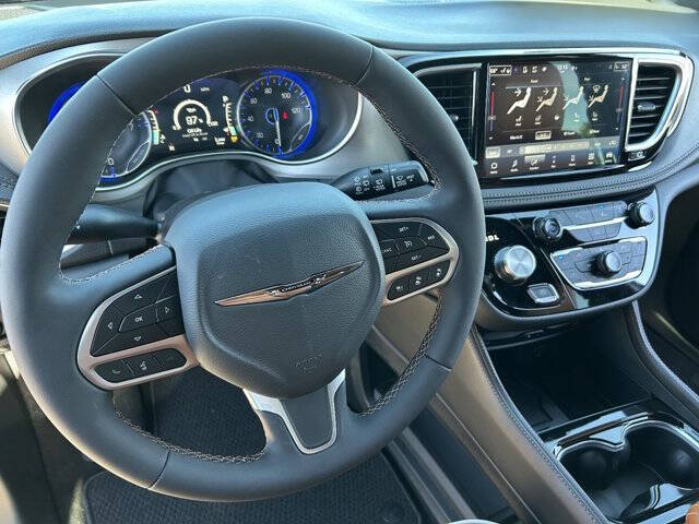 2026 Chrysler Pacifica Pinnacle