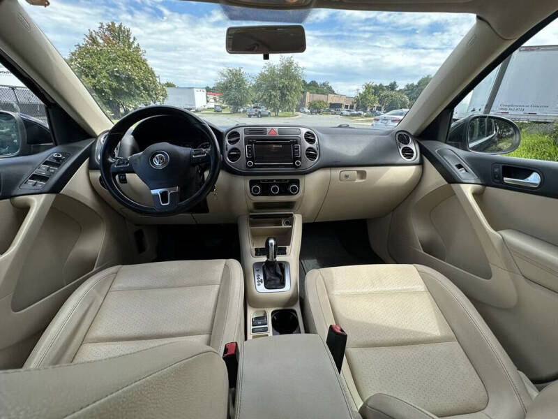 2011 Volkswagen Tiguan S