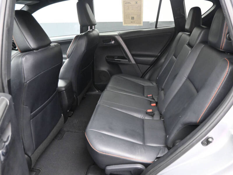 2016 Toyota RAV4 SE