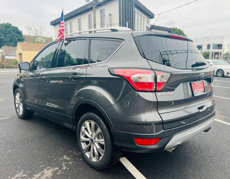 2018 Ford Escape Titanium