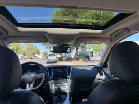 2021 Infiniti Q50 Luxe