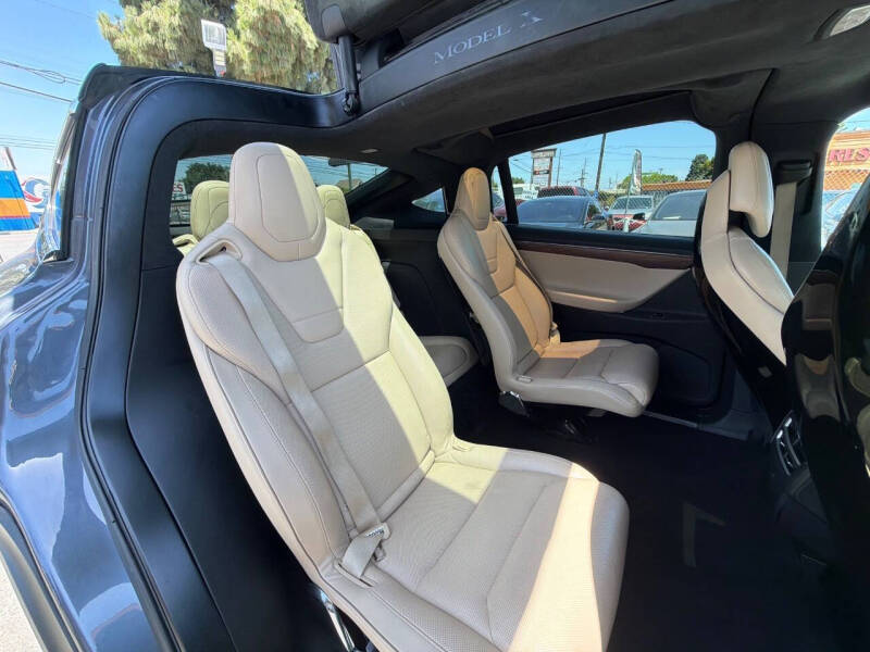 2016 Tesla Model X 90D