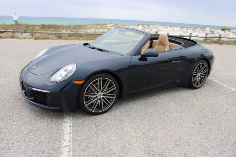 2018 Porsche 911 Carrera