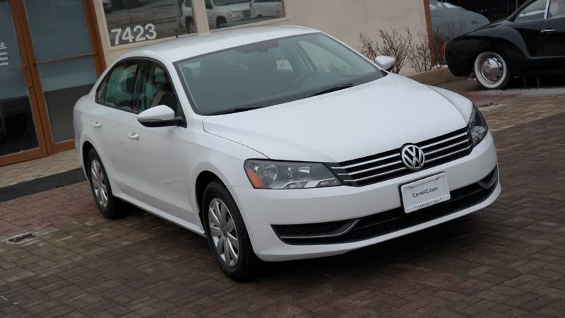 2012 Volkswagen Passat for sale at Cars-KC LLC in Overland Park KS